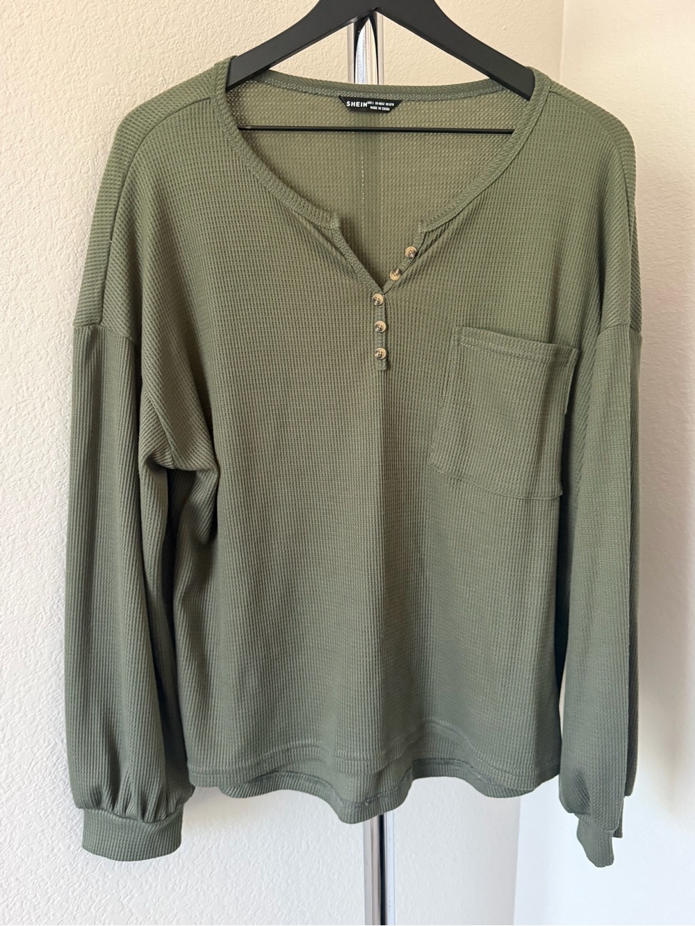 SHEIN Olive Green Waffle Henley with Chest Pocket